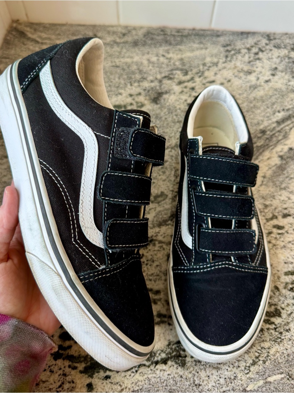 Vans Old Skool V in black Suede. W 9. VGUC.
